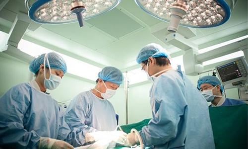 Vingroup tài trợ 300 tỉ đồng phẫu thuật từ thiện cho các đối tượng chính sách