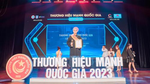 Phong Thủy Gia Cát – Cùng bạn đi mãi với thời gian…